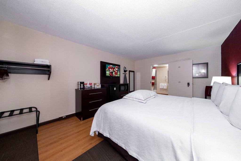Red Roof Inn Plus+ Huntsville - Madison Kültér fotó