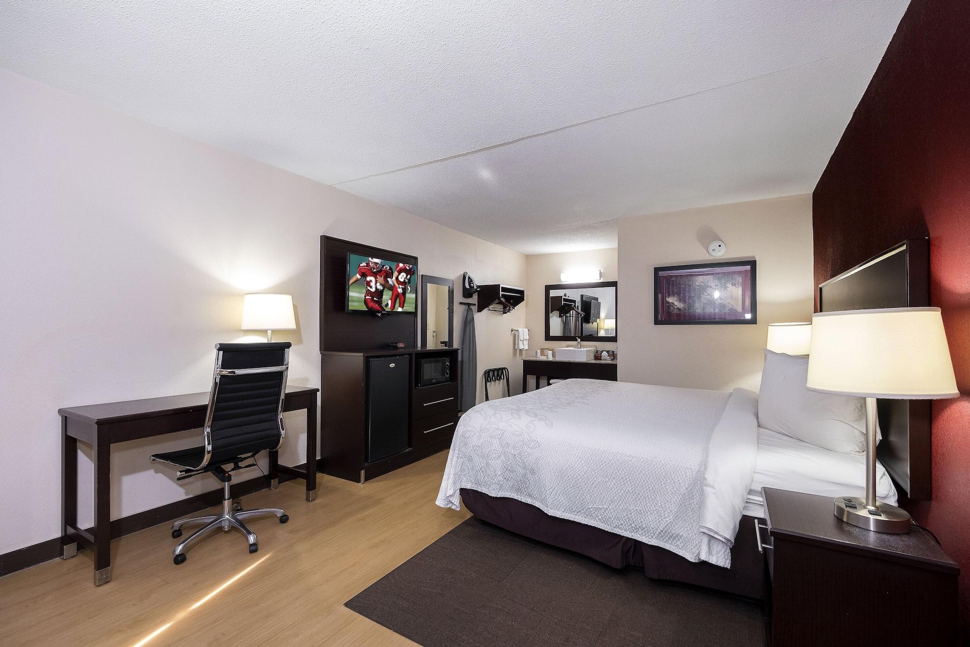 Red Roof Inn Plus+ Huntsville - Madison Kültér fotó